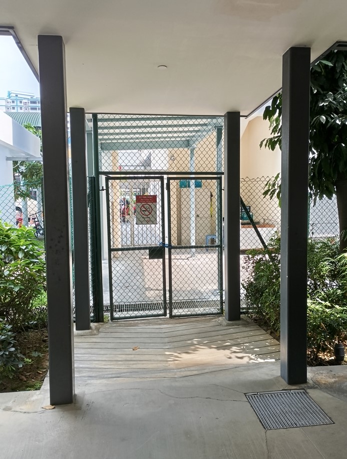 Polyclinic Gate